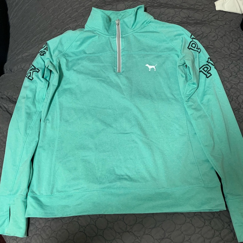 Teal Pink VS activewear